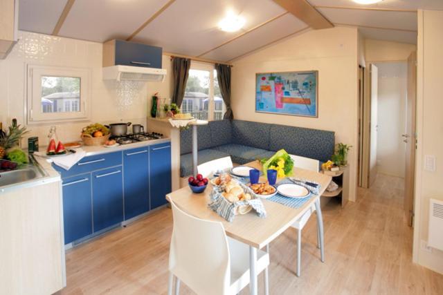 Casa Mobile - Eden Camping Village San Felice del Benaco Dış mekan fotoğraf