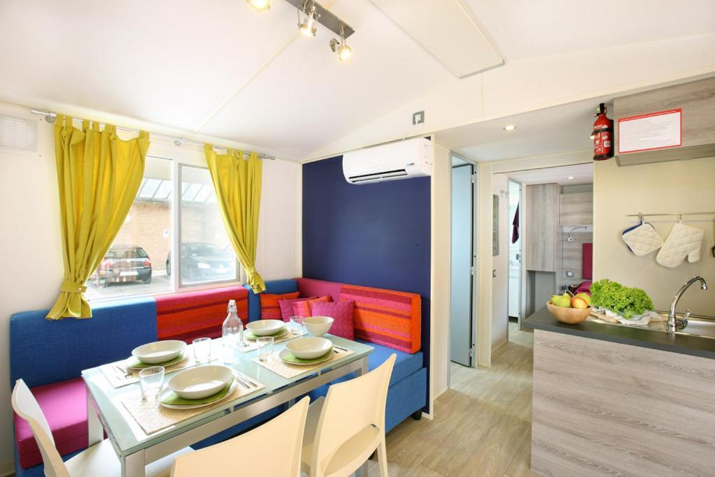 Casa Mobile - Eden Camping Village San Felice del Benaco Dış mekan fotoğraf